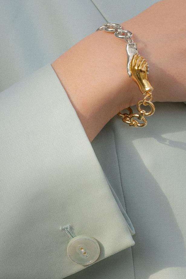 Hand in Hand Agreement Bracelet 7.5"