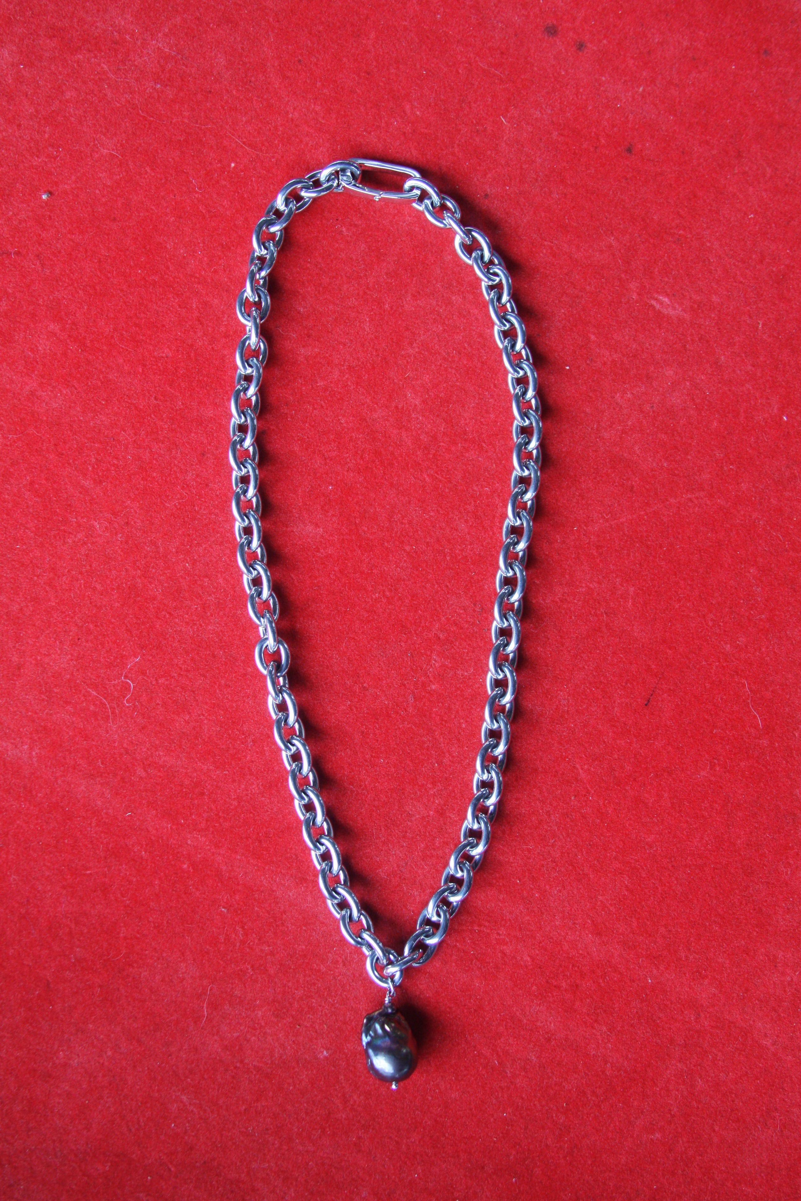 18" Sia Necklace - Oil Slick Baroque Pearl