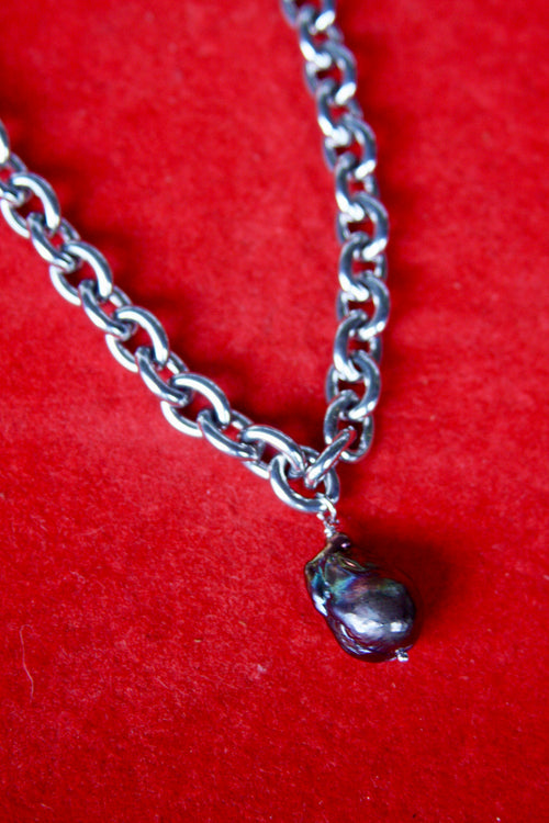 18" Sia Necklace - Oil Slick Baroque Pearl
