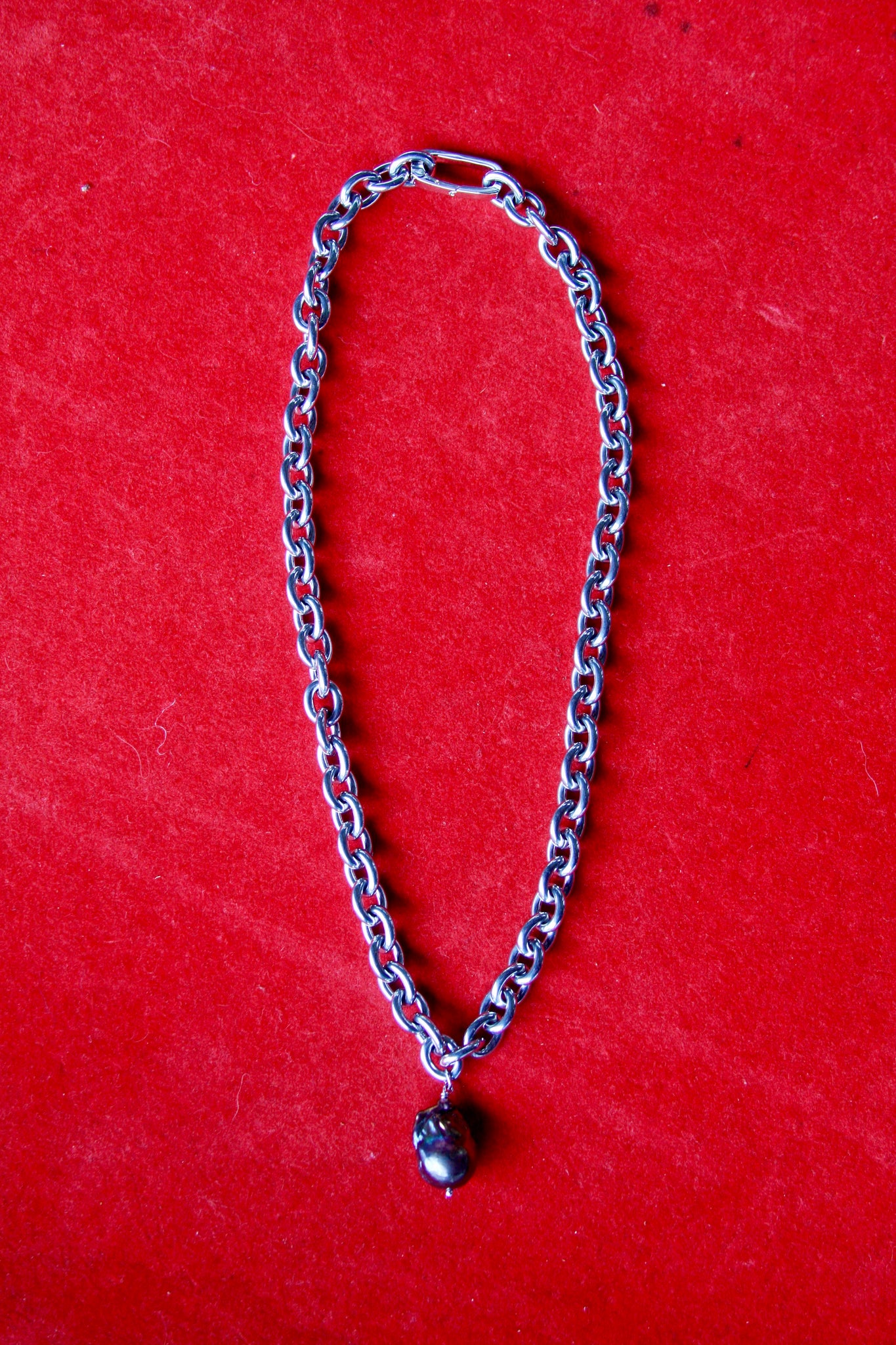 18" Sia Necklace - Oil Slick Baroque Pearl