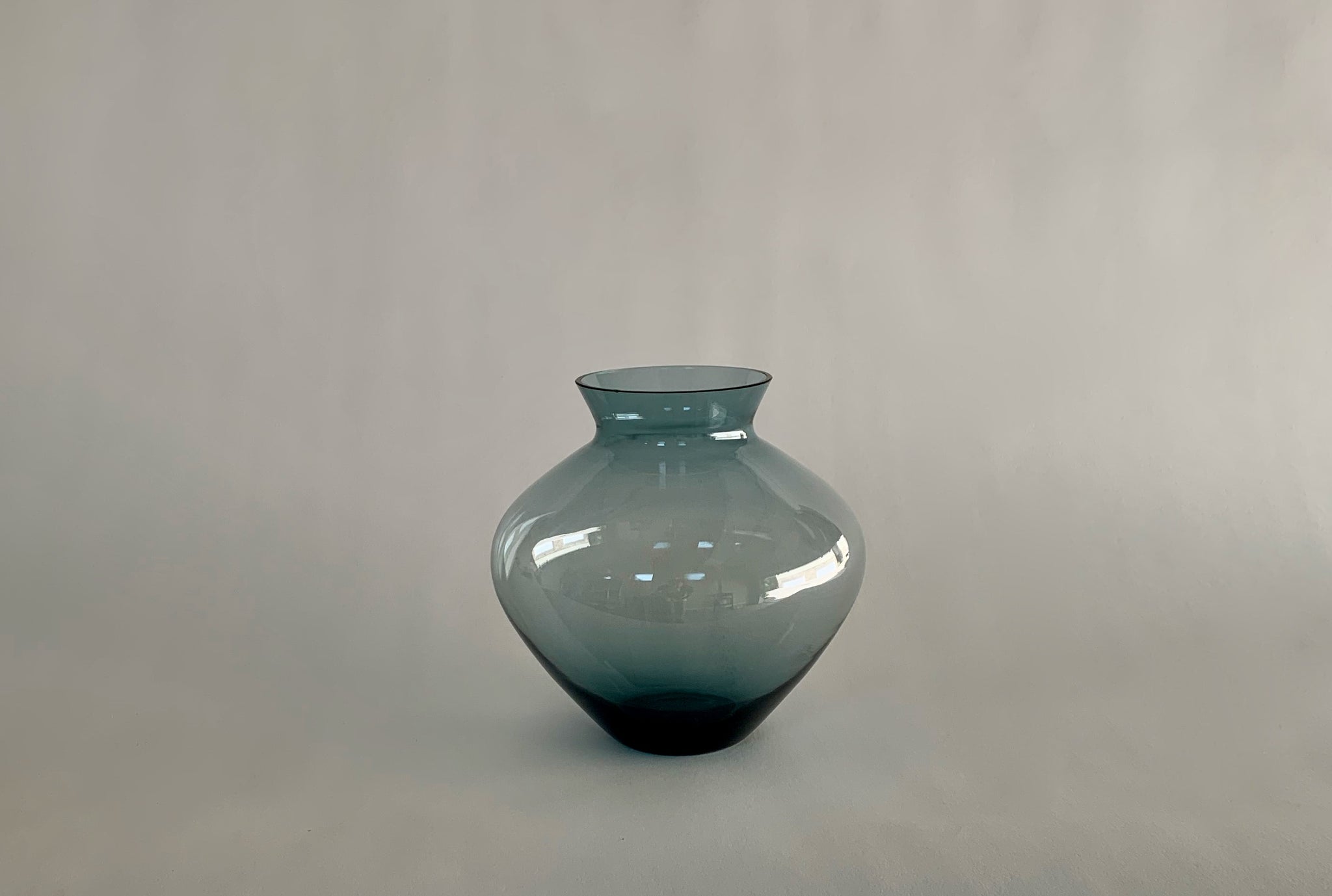 1960's Bauhaus Turmalin Heart Vase by Wilhelm Wagenfeld for WMF